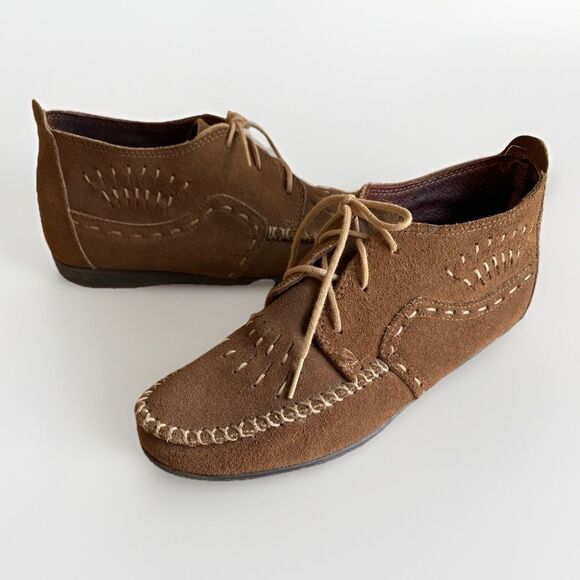 VTG Minnetonka Moccasin Brown Suede Bootie Stitching Accent Driving Comfort Sz 7 - Picture 3 of 11
